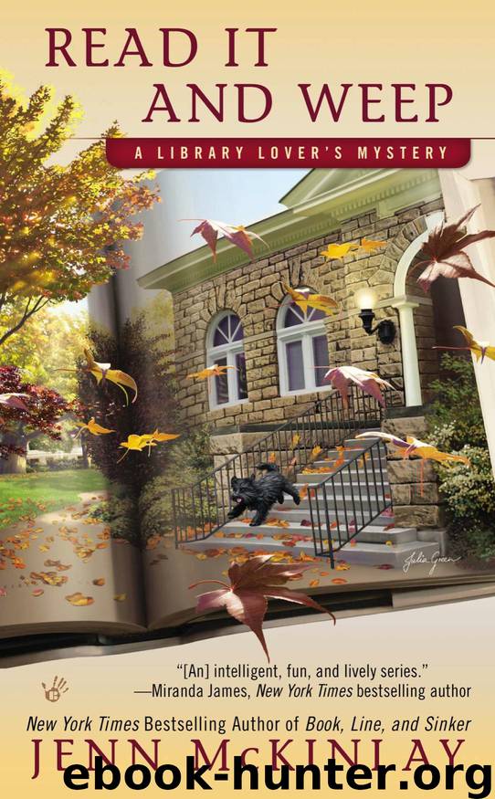 [04] Read It and Weep by Jenn McKinlay