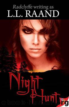 [Midnight Hunters 03] - Night Hunt by Radclyffe