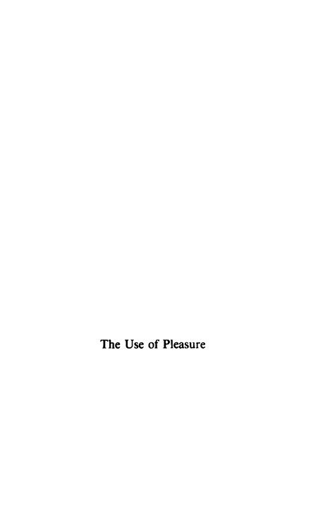 2. The History of Sexuality : Volume II : The Use of Pleasure Michel Foucault by unknow