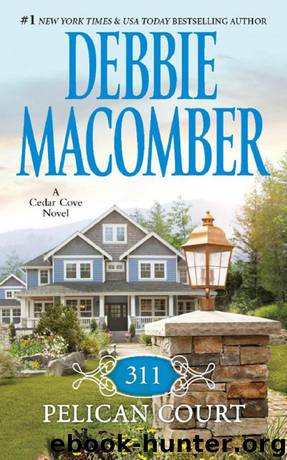 311 Pelican Court by Debbie Macomber