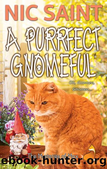 A Purrfect Gnomeful (The Mysteries of Max Book 24) by Nic Saint