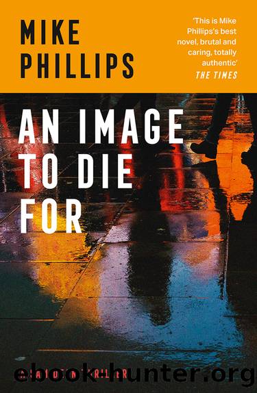 An Image to Die For by Mike Phillips