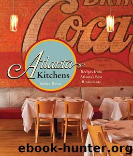 Atlanta Kitchens by Krista Reese & Photographs by Deborah Whitlaw Llewellyn