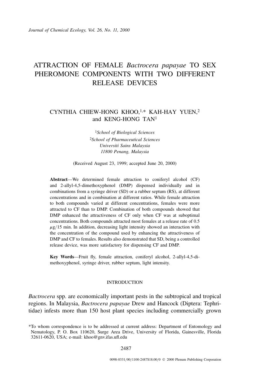 Attraction of Female Bactrocera papayae to Sex Pheromone Components with Two Different Release Devices by Unknown