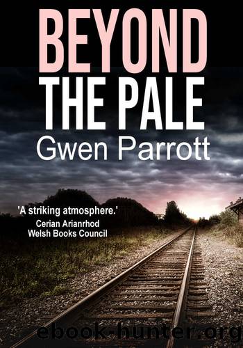 BEYOND THE PALE: a page-turning 1940s murder mystery full of twists (Della Arthur Investigates Book 2) by Gwen Parrott