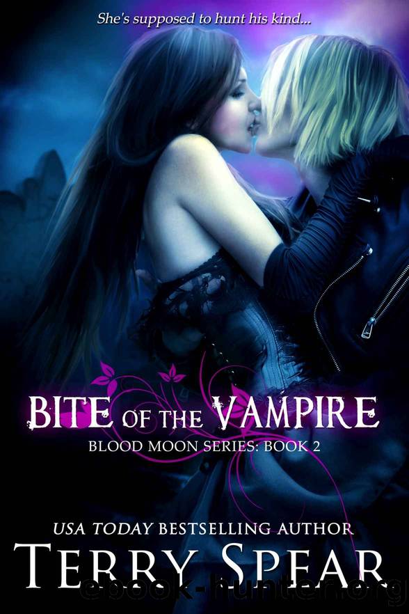 Bite of the Vampire (Blood Moon Book 2) by Terry Spear