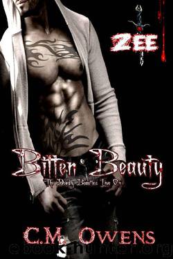 Bitten Beauty (Book 3 Of the Deadly Beauties Live On) by C.M. Owens