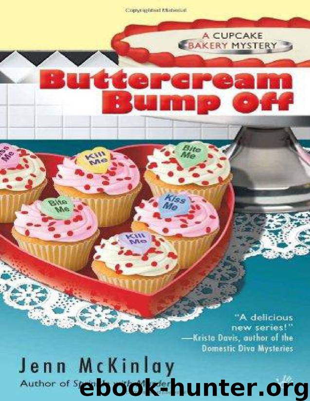 Buttercream Bump Off [02] by Jenn McKinlay