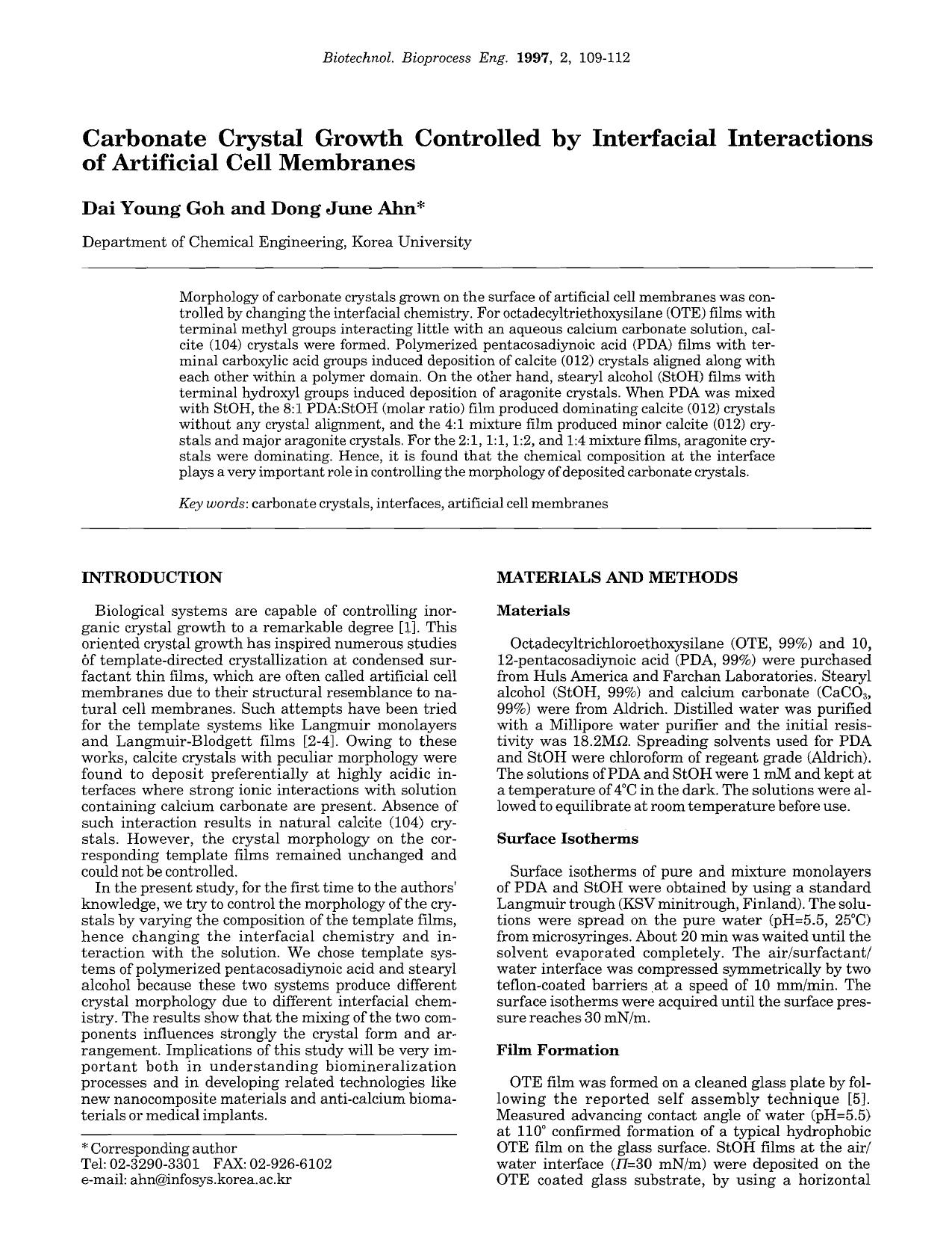 Carbonate crystal growth controlled by interfacial interactions of artificial cell membranes by Unknown