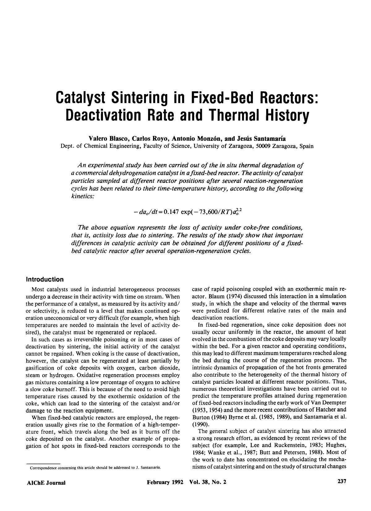 Catalyst sintering in fixed-bed reactors: Deactivation rate and thermal history by Unknown