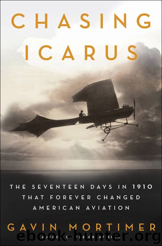 Chasing Icarus by Gavin Mortimer