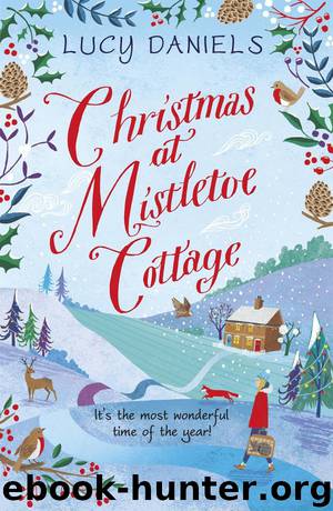 Christmas at Mistletoe Cottage by Lucy Daniels