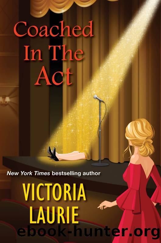 Coached in the Act by Victoria Laurie