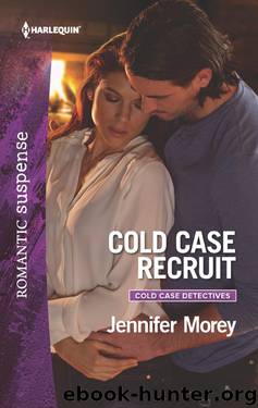 Cold Case Recruit by Jennifer Morey