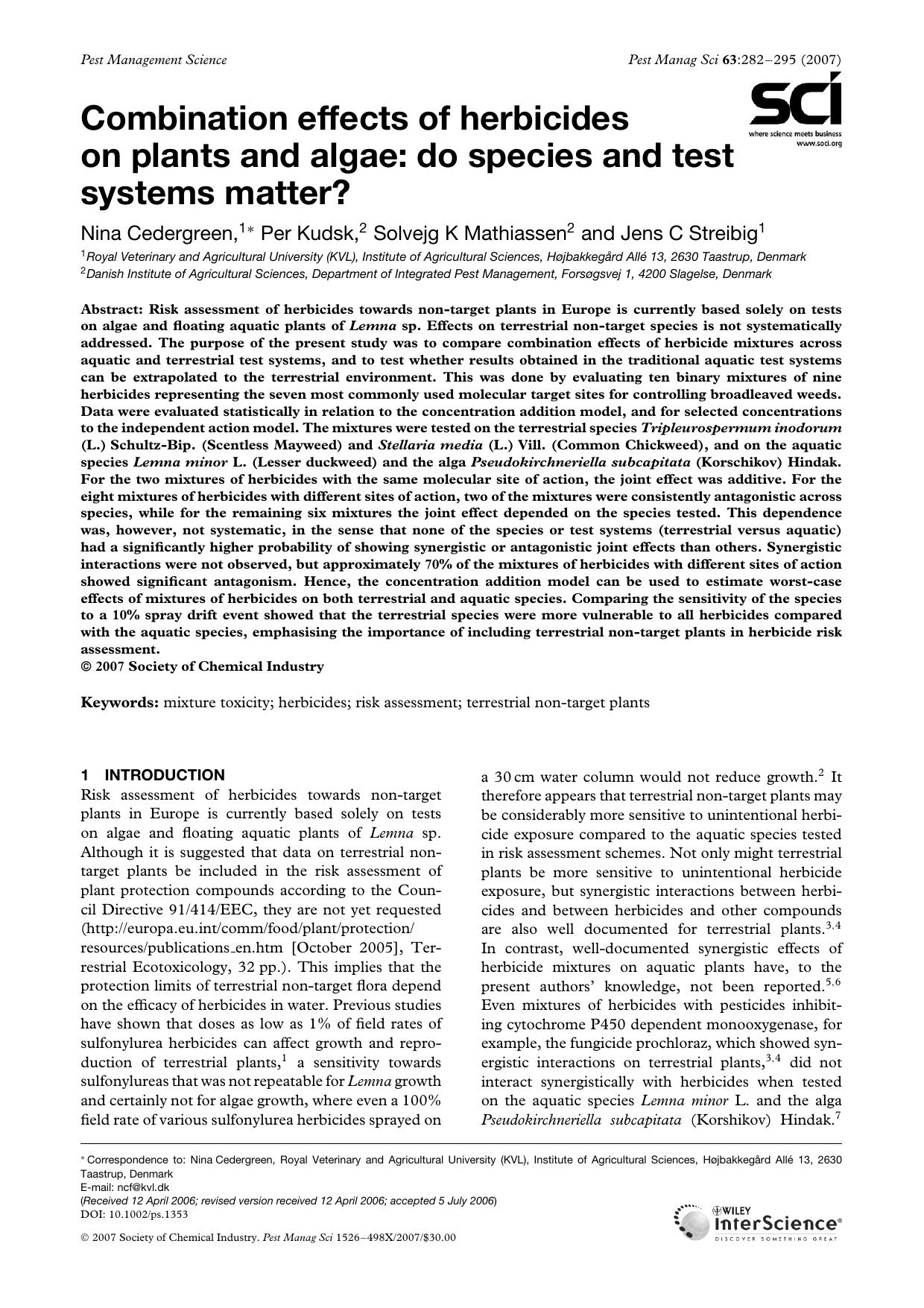 Combination effects of herbicides on plants and algae: do species and test systems matter? by Unknown