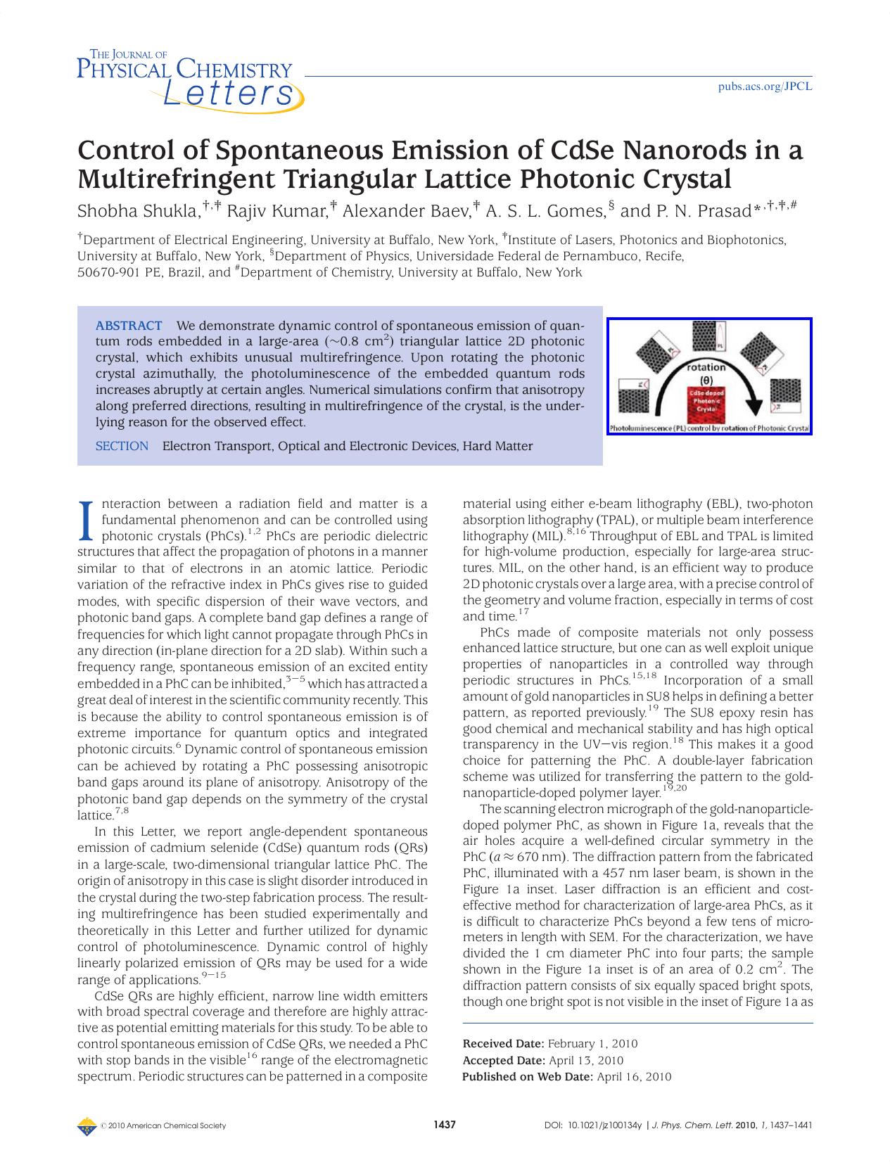 Control of Spontaneous Emission of CdSe Nanorods in a Multirefringent Triangular Lattice Photonic Crystal by Unknown