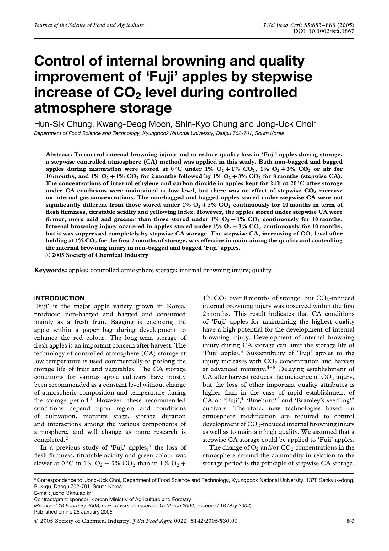 Control of internal browning and quality improvement of `Fuji' apples by stepwise increase of CO2 level during controlled atmosphere storage by Unknown