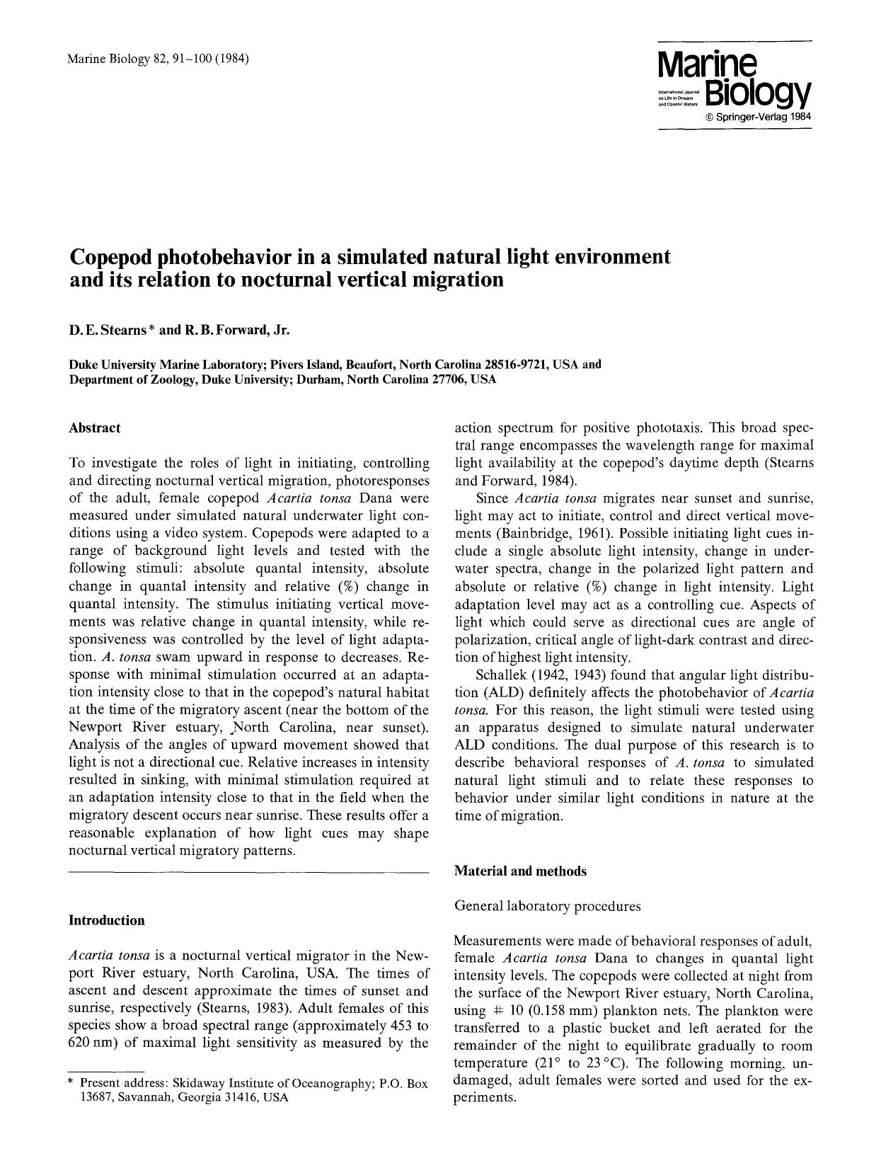 Copepod photobehavior in a simulated natural light environment and its relation to nocturnal vertical migration by Unknown