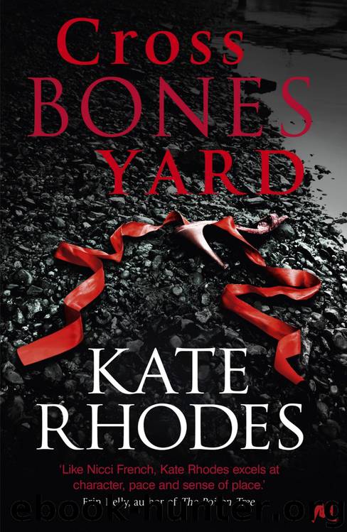 Crossbones Yard by Kate Rhodes