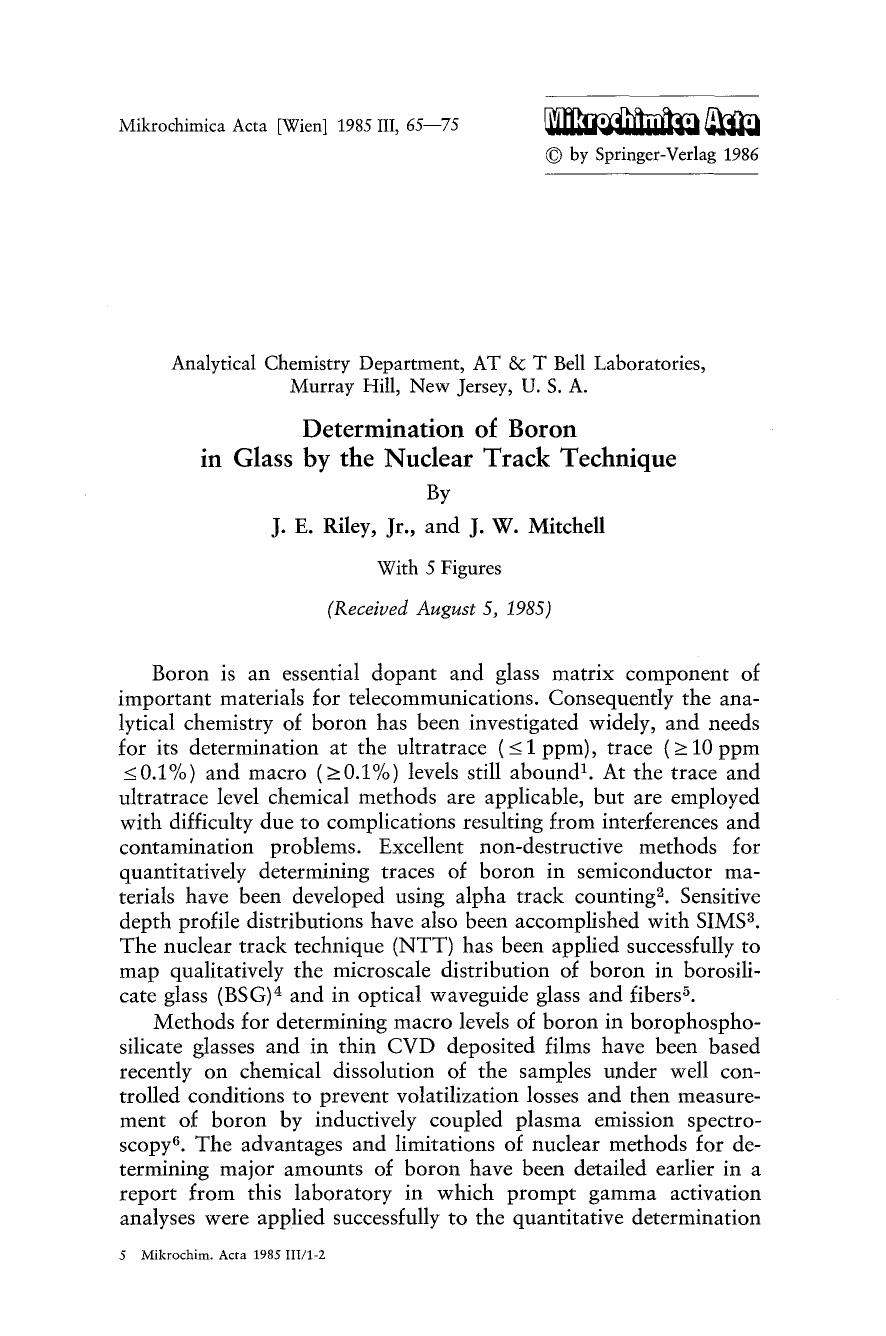 Determination of boron in glass by the nuclear track technique by Unknown