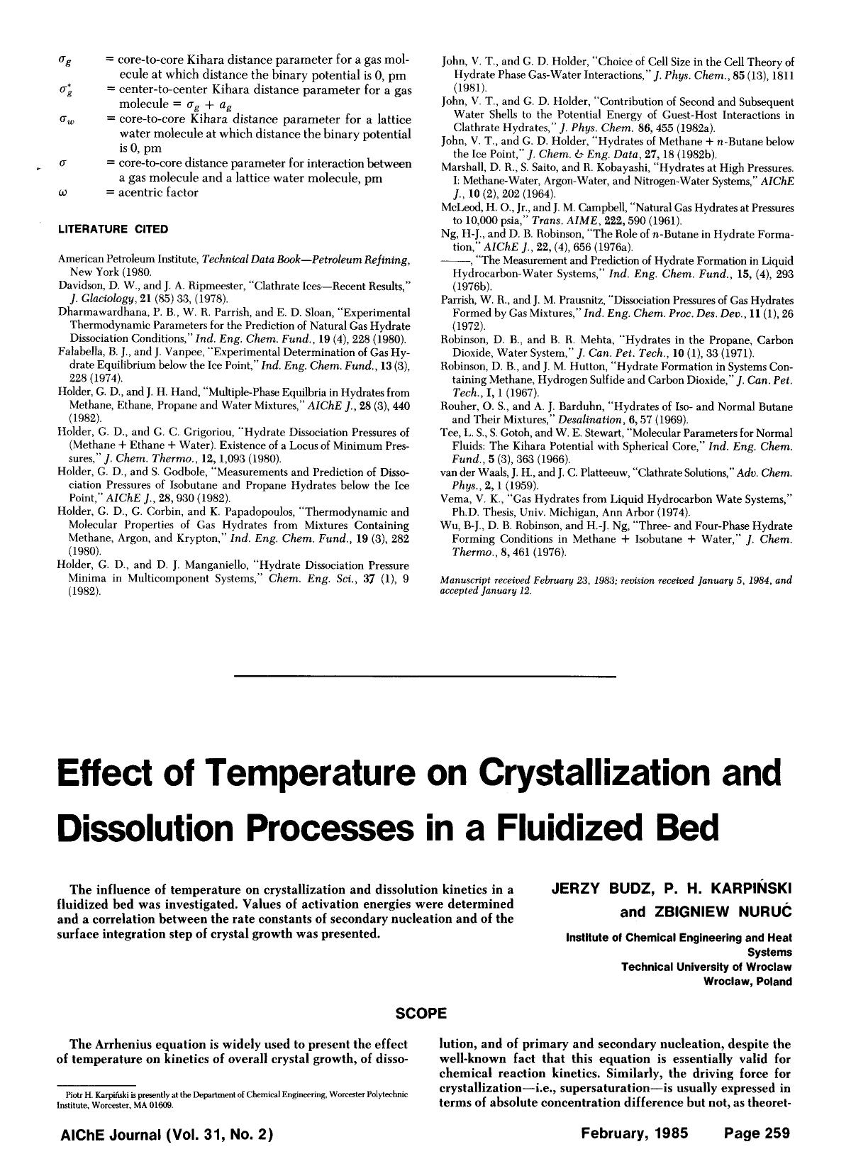 Effect of temperature on crystallization and dissolution processes in a fluidized bed by Unknown