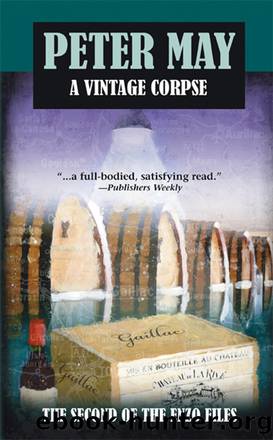 Enzo Files 02 - A Vintage Corpse aka The Critic by May Peter