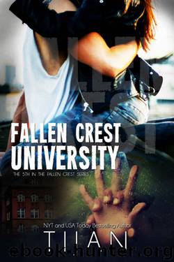 Fallen Crest University by Tijan