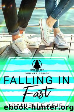 Falling in Fast by Danielle Arie