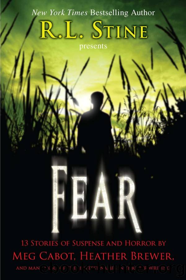 Fear: 13 Stories of Suspense and Horror by unknow
