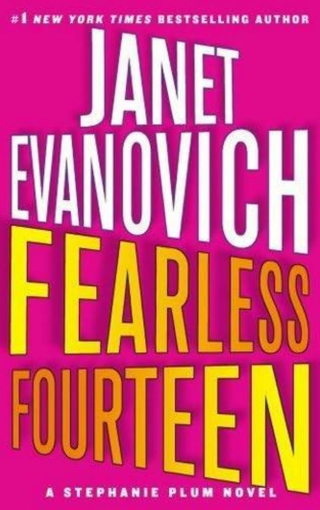 Fearless Fourteen (Stephanie Plum, No. 14) by Janet Evanovich