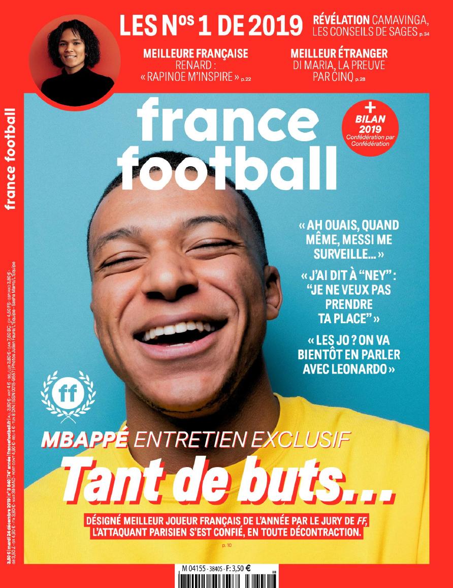 France football 3840 by Unknown