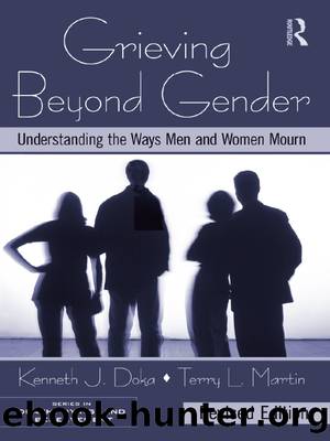 Grieving Beyond Gender by Doka Kenneth J. Martin Terry L