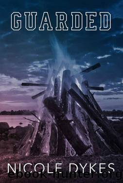 Guarded (Kensley Panthers Book 2) by Nicole Dykes