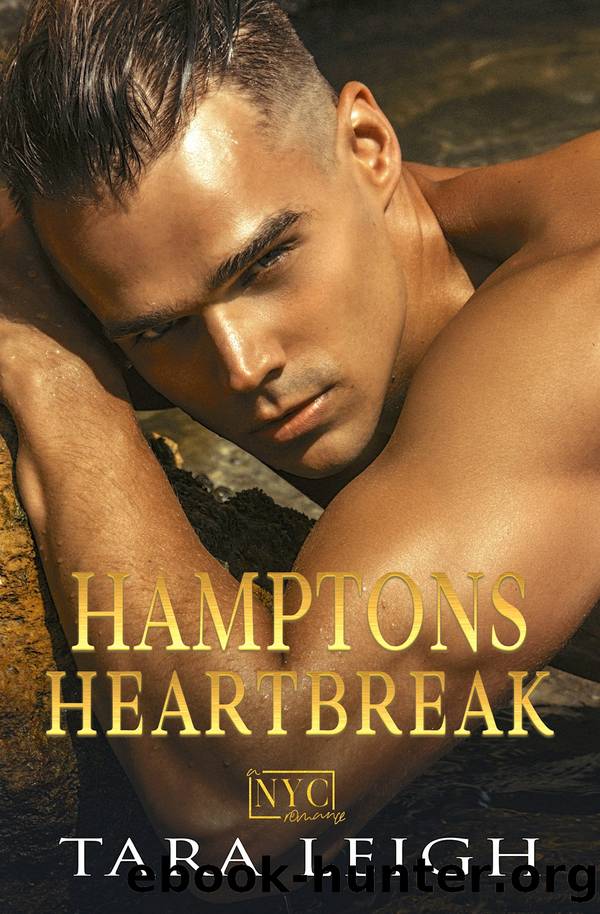 Hamptons Heartbreak by Tara Leigh