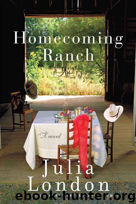 Homecoming Ranch by Julia London