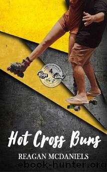 Hot Cross Buns (Lone Star Honeys Book 4) by Reagan McDaniels