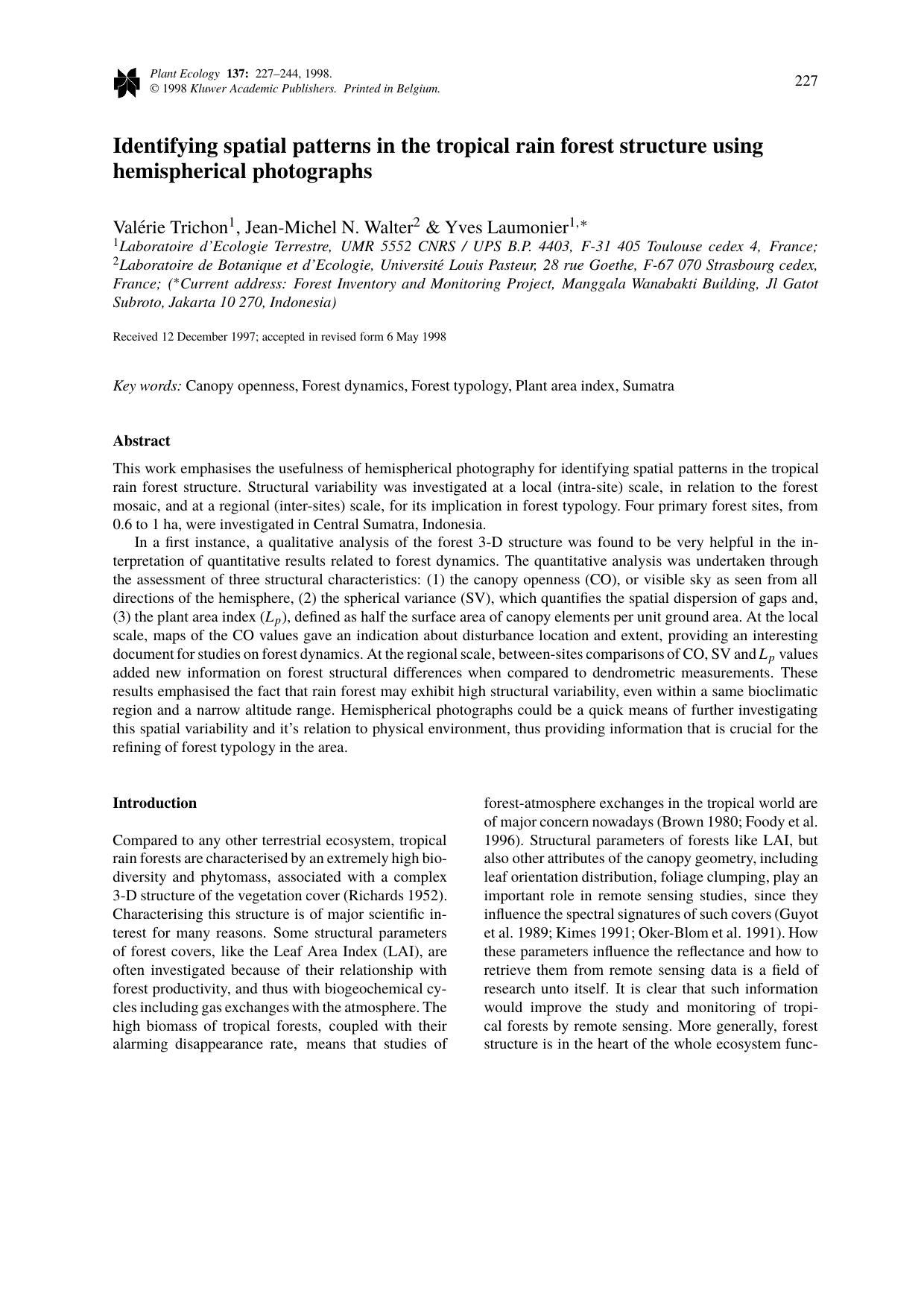 Identifying spatial patterns in the tropical rain forest structure using hemispherical photographs by Unknown