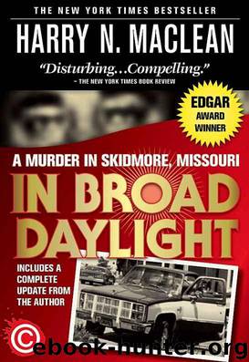 In Broad Daylight (Crime Rant Classics) by MACLEAN HARRY N