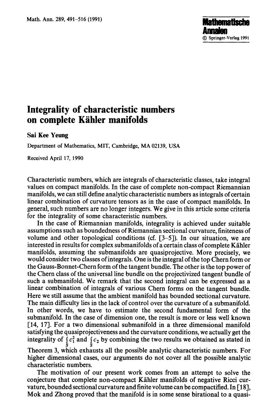 Integrality of characteristic numbers on complete Kähler manifolds by Unknown