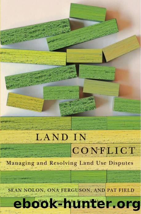 Land in Conflict by Nolon Sean;Ferguson Ona;Field Pat;