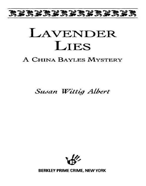 Lavender Lies by Susan Wittig Albert