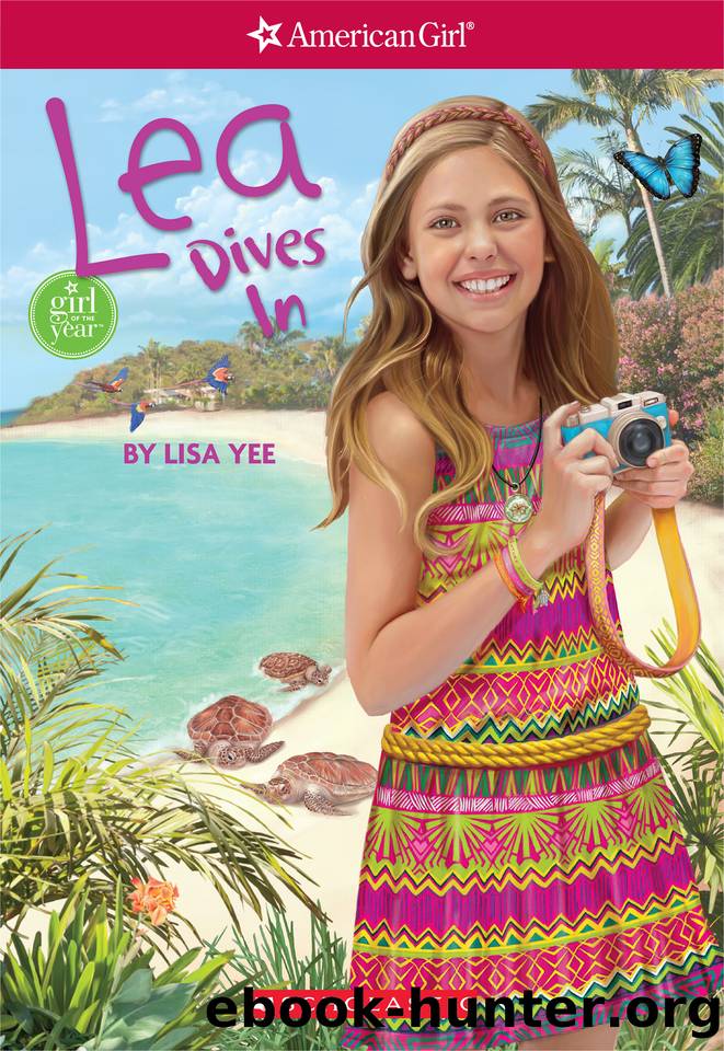 Lea Dives In by Lisa Yee