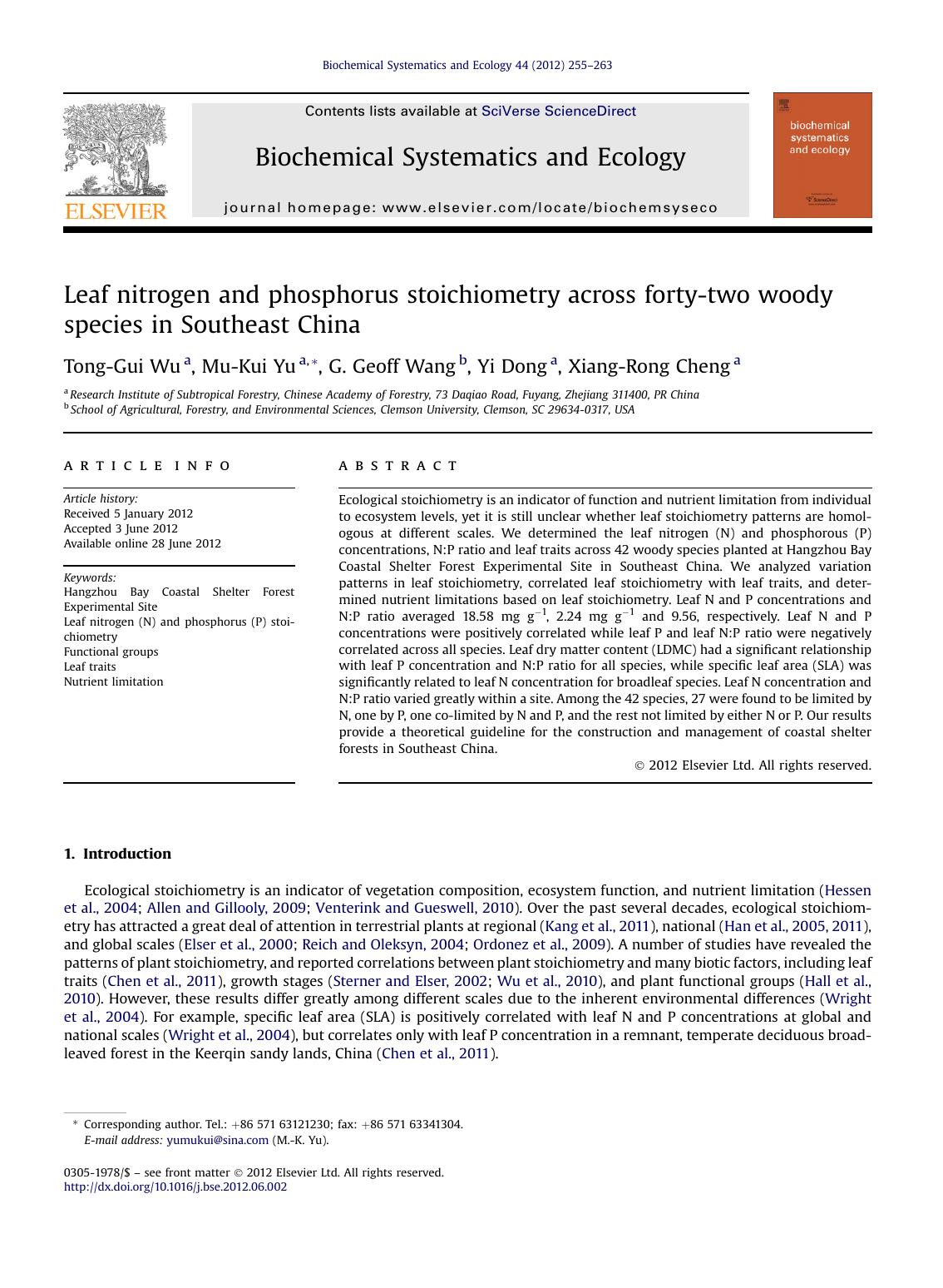 Leaf nitrogen and phosphorus stoichiometry across forty-two woody species in Southeast China by unknow