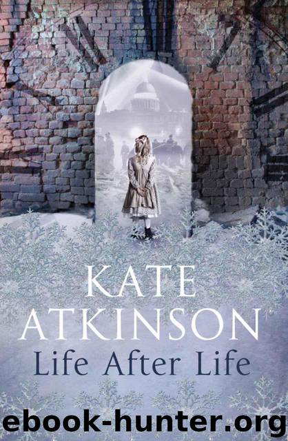 Life After Life: A Novel by Kate Atkinson