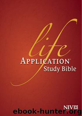 Life Application Study Bible, NIV by Tyndale House Publishers