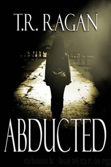 Lizzy Gardner #1_Abducted by T.R. Ragan