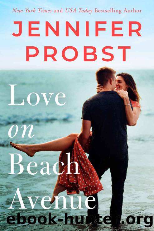 Love on Beach Avenue by Probst Jennifer