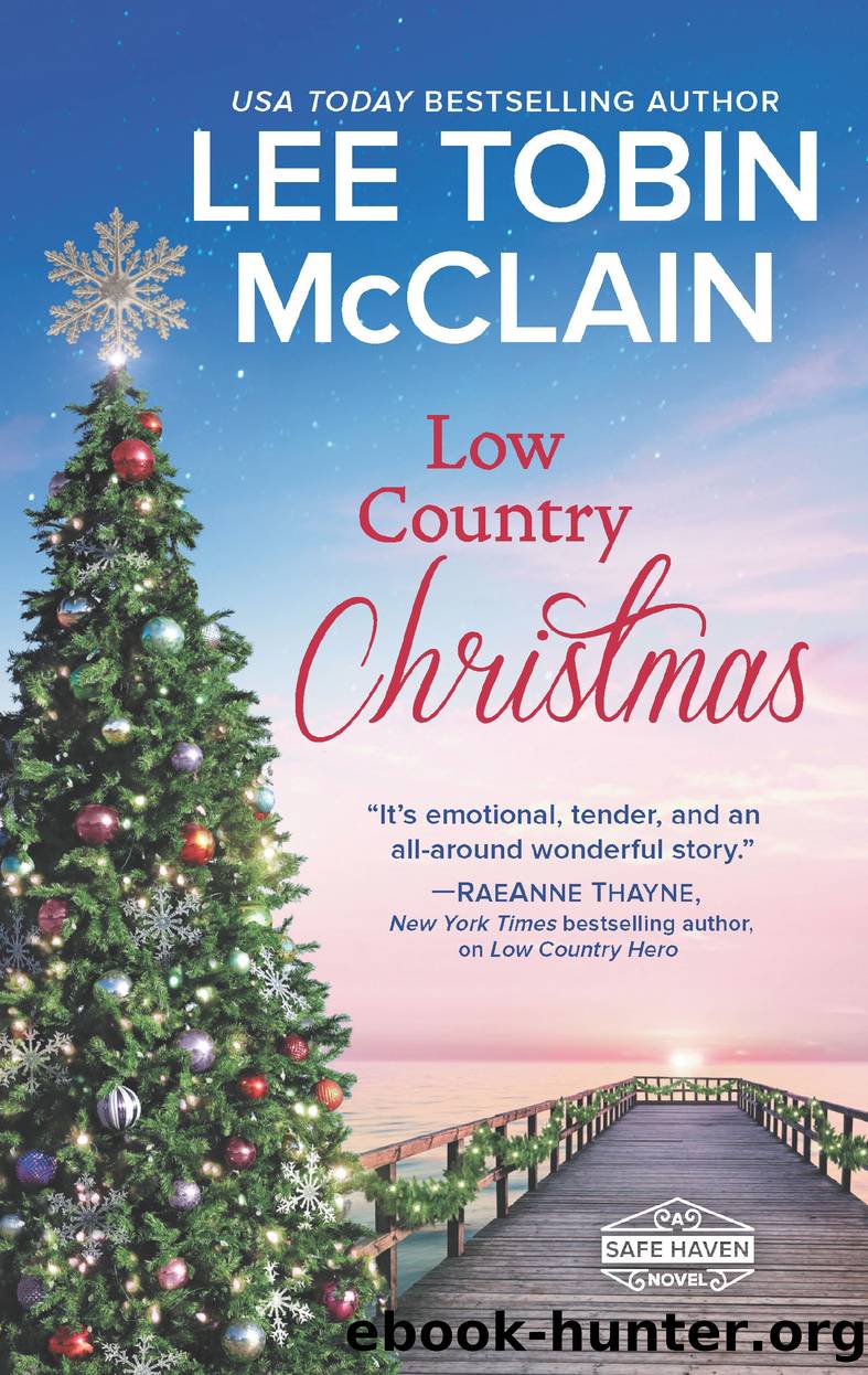 Low Country Christmas--A Clean & Wholesome Romance by Lee Tobin McClain