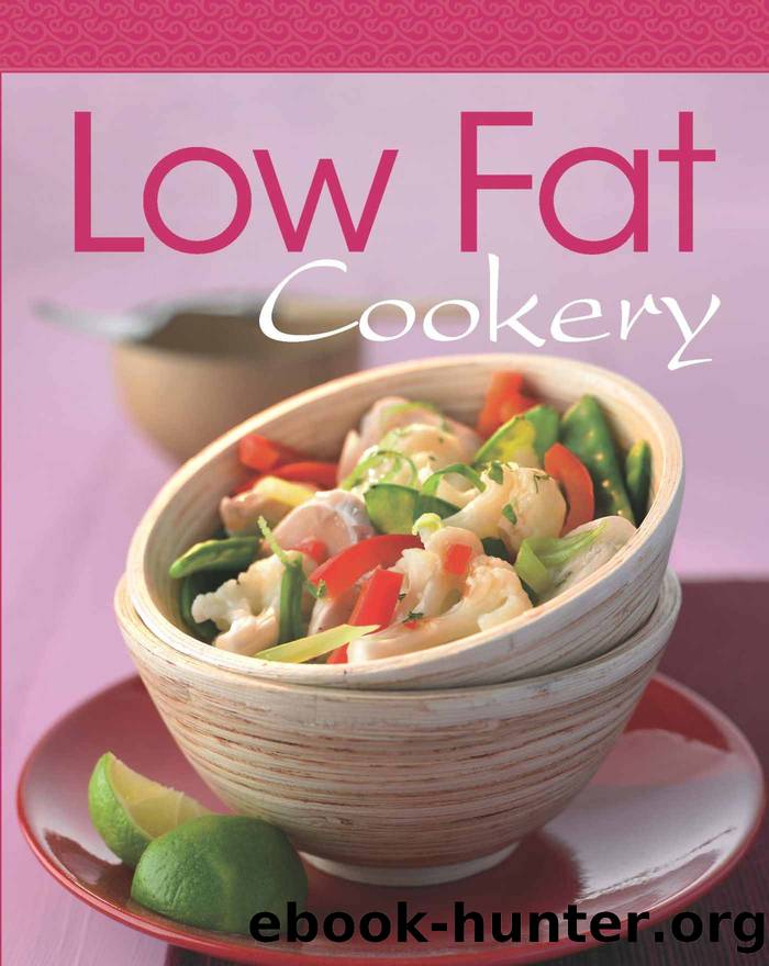 Low Fat Cookery by Naumann && Göbel Verlag