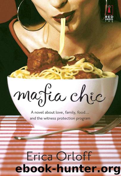 Mafia Chic (Red Dress Ink Novels) by Orloff Erica